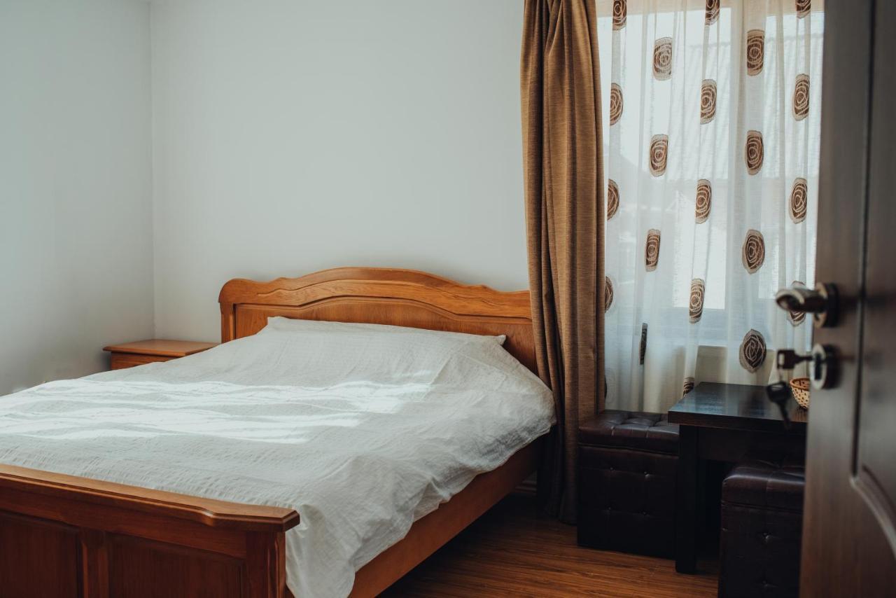 Casa De Oaspeti La Bilbor Екстер'єр фото