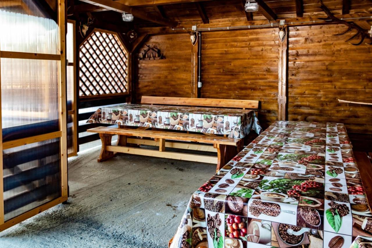 Casa De Oaspeti La Bilbor Екстер'єр фото